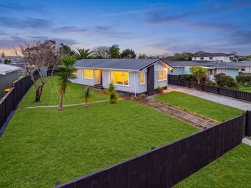 Fresh Look, Modern Feel - Refurbished Gem!