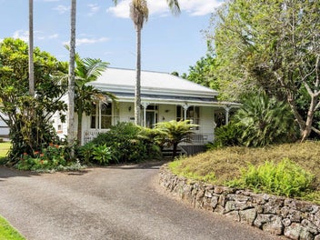 Home, Lifestyle & Business: All in One