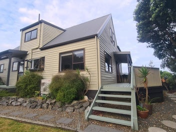 Elevated Privacy, All-Day Sun, Stunning Sea Views