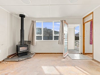 Under offer - Two opportunities, one street!