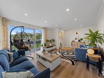 Solid Low-Maintenance Living in Quiet Cul-de-Sac