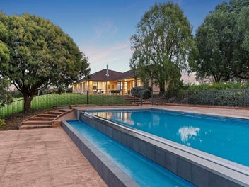 SUPER-SIZED ULTRA-LUXE HOME RESORT + POOLHOUSE