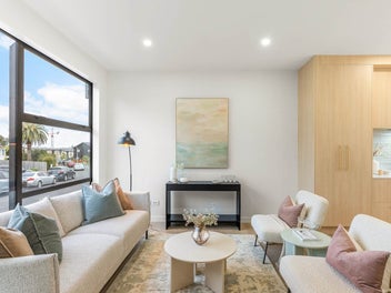 Architecturally Designed | 10 Yr Stamford Warranty