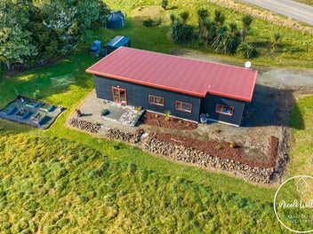Embrace the Good Life in Paparoa