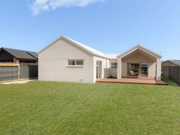 Stylish New Build in Pyes Pa!