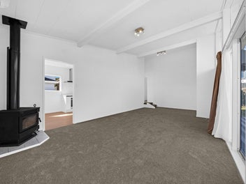 Renovated, Sunny & Ready to Enjoy in Bucklands...