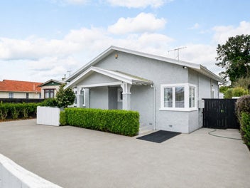 Image 1 of 25
