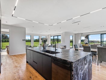 A Peaceful Retreat with Everyday Convenience
