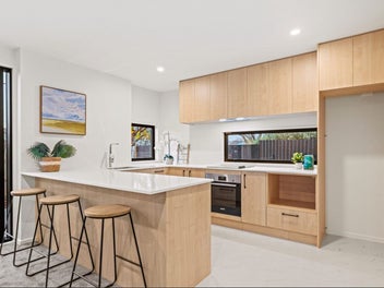 Space, Sun and a Car Park $499,000!!