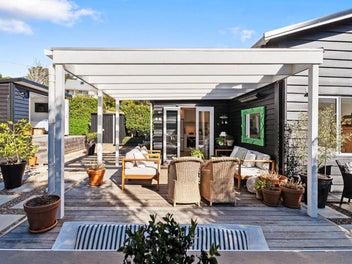 3 Waiata Road