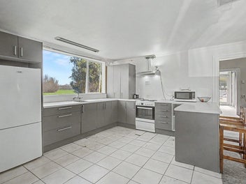 A Rural Escape with Plenty of Possibilities