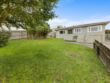Image 1 of 1