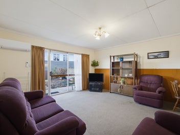 Unit 3, 10 Mersey St. Easy Living, Lock and Leave