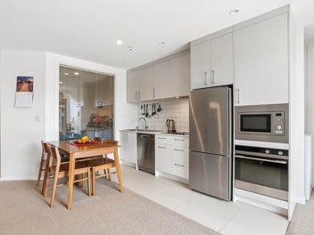 Sun-Drenched Urban Living Meets Nature's Doorstep