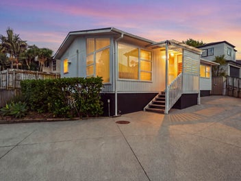 SHARP $769K - MOTIVATED VENDOR, SERIOUS TO SELL!