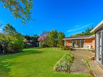 Five Acres, Plenty of Possibilities