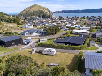 A head start at Mahia Beach