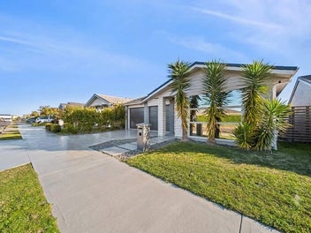 Moving to Australia - Vendors Committed!