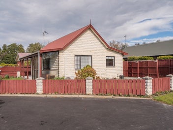 Image 1 of 14
