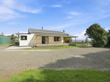 Affordable Waihau Bay Retreat