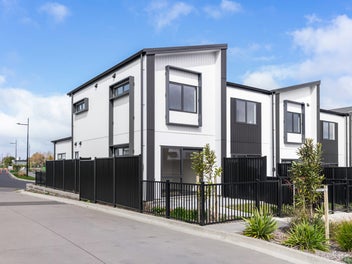 THE LAST CORNER LOT - YOUR PLACE IN HOBSONVILLE