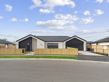Modern Living in Sought-After Halswell