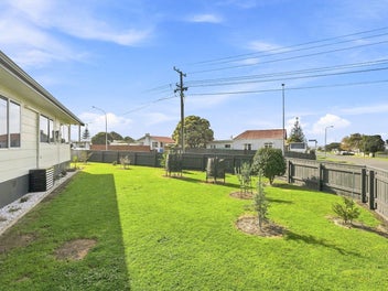 As good as new on Mosston