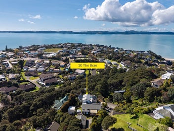 A Rare Maraetai Family Sanctuary