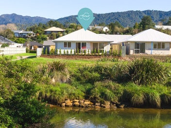 Brand New Katikati Living - Quality, Comfort & Con