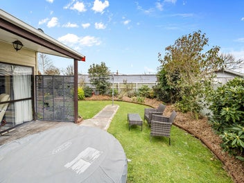 Private & Peaceful - Back Unit