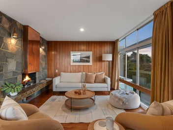 Private. Elevated. Extraordinary.