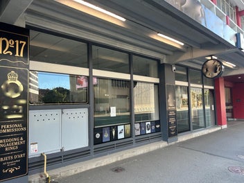 Image 1 of 5