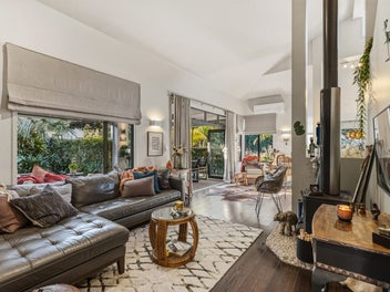 Resort Living, Family Style