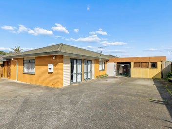 Single Level Living, Space for Everyone