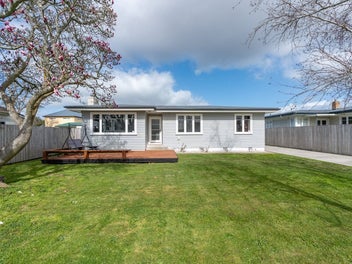 Image 1 of 18