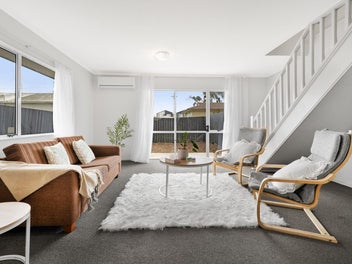 Not Your Average 2 Bedroom - 120sqm of Space!