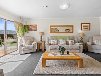 Sunny 3-Bedroom Potential in RANGI Zone