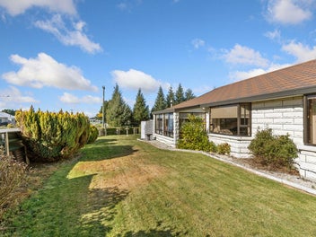 More than meets the eye - with Large Studio!