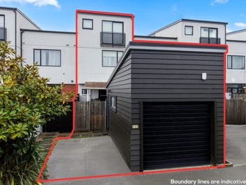 Spacious and Stylish in Hobsonville Point