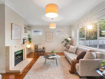 Final Week | Family Living + Freehold Land
