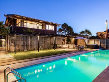 RESORT LIVING, RIGHT AT HOME