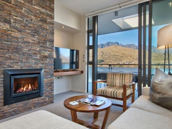 Top Floor. Front Row. 6% Net Return