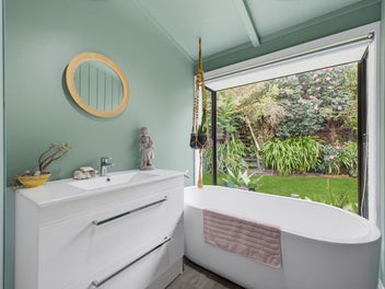 Privacy, Personality & Panoramic Views