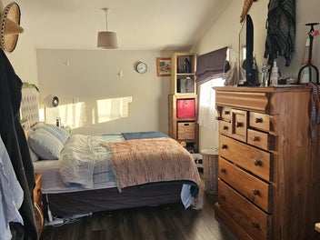 Image 1 of 9