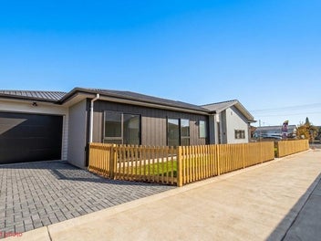 Perfect for Multi-Generational Living
