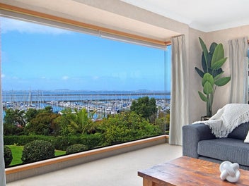 MARINA VIEWS - PRICE SLASHED - MUST SELL!