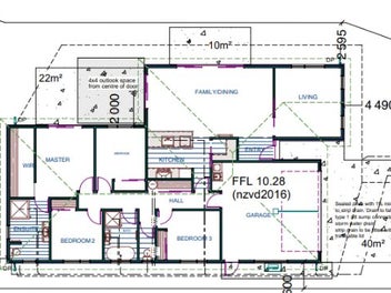 Generous family home in Earlsbrook!