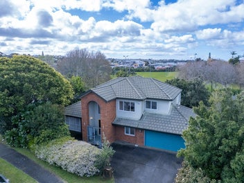 Sought After Location - Double Westlake School