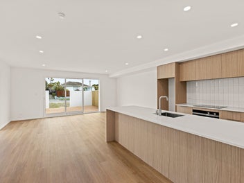 Sparkling New & A Few Steps from the Hot Pools!