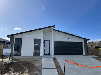 4 Bed Beauty Near Completion in Waipiko